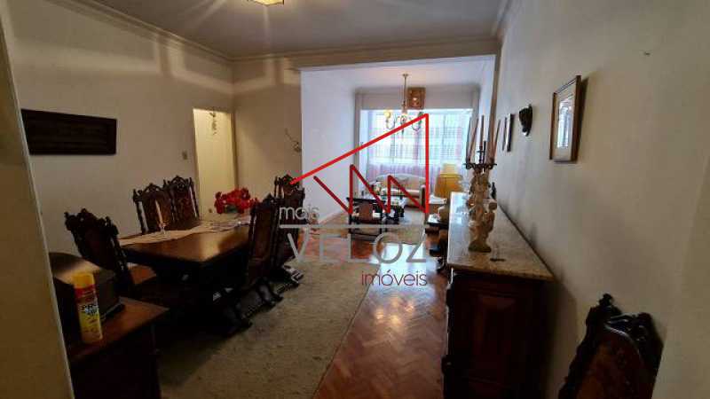 Apartamento à venda com 3 quartos, 115m² - Foto 1