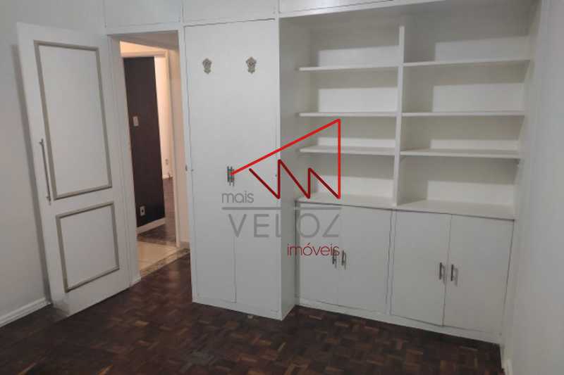 Apartamento à venda com 3 quartos, 120m² - Foto 4