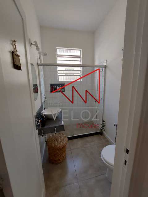 Apartamento à venda com 2 quartos, 60m² - Foto 7