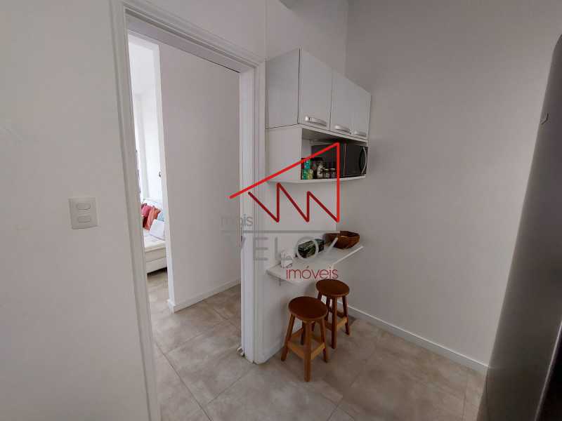 Apartamento à venda com 2 quartos, 60m² - Foto 11