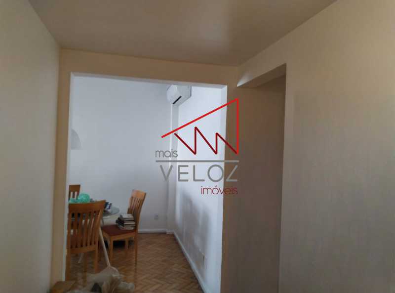 Apartamento à venda com 2 quartos, 90m² - Foto 5