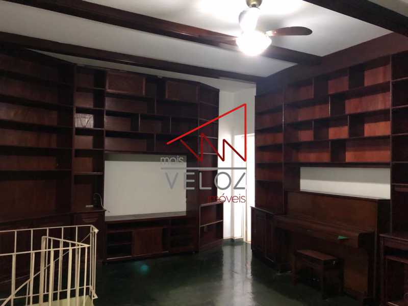 Apartamento à venda com 3 quartos, 223m² - Foto 26