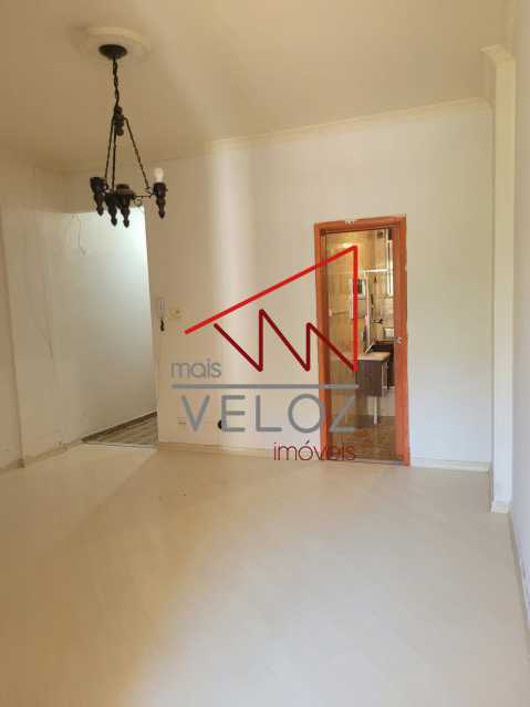 Apartamento à venda com 1 quarto, 44m² - Foto 1