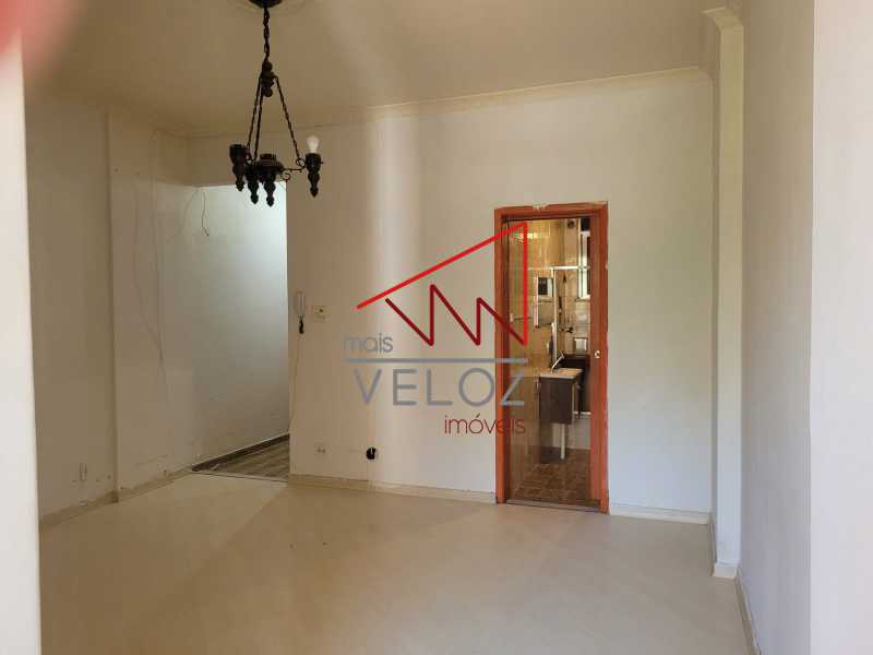 Apartamento à venda com 1 quarto, 44m² - Foto 9