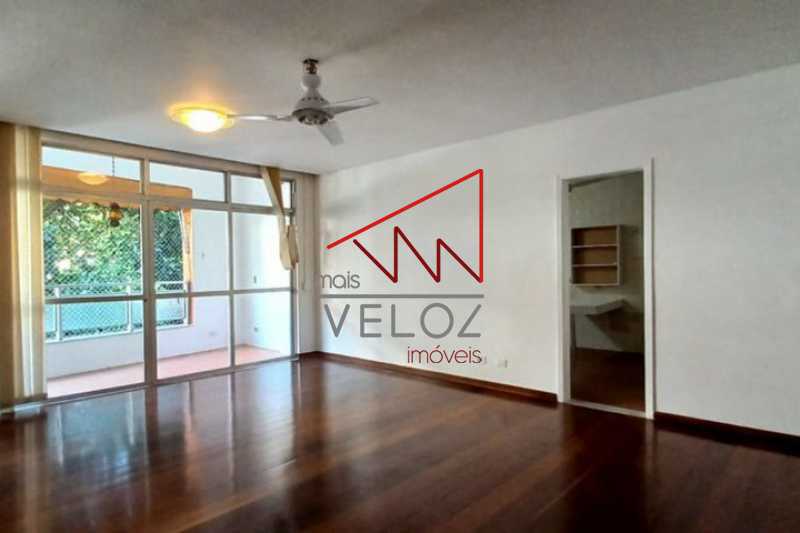 Apartamento à venda com 3 quartos, 121m² - Foto 3