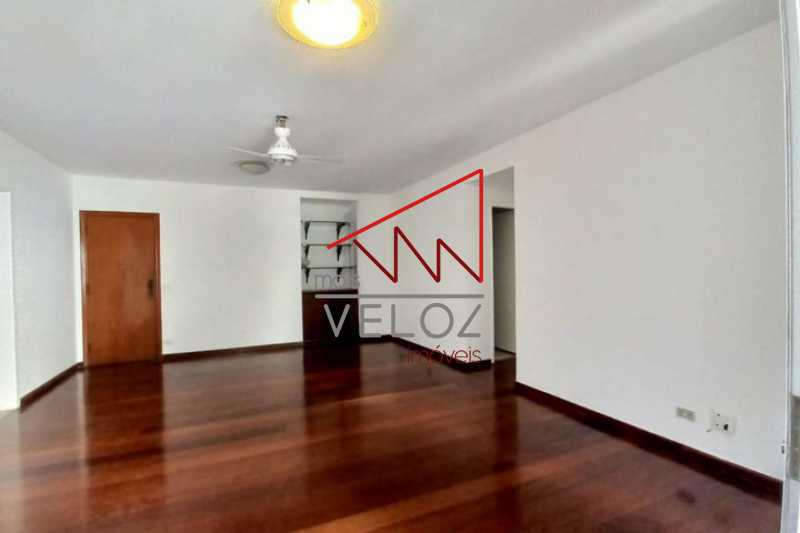 Apartamento à venda com 3 quartos, 121m² - Foto 8