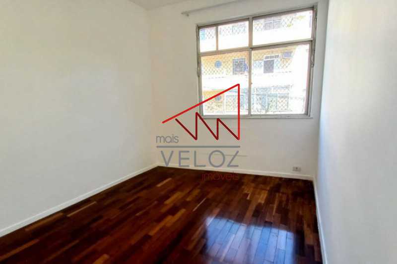 Apartamento à venda com 3 quartos, 121m² - Foto 10