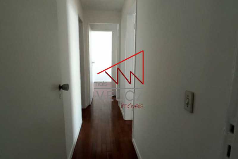 Apartamento à venda com 3 quartos, 121m² - Foto 13