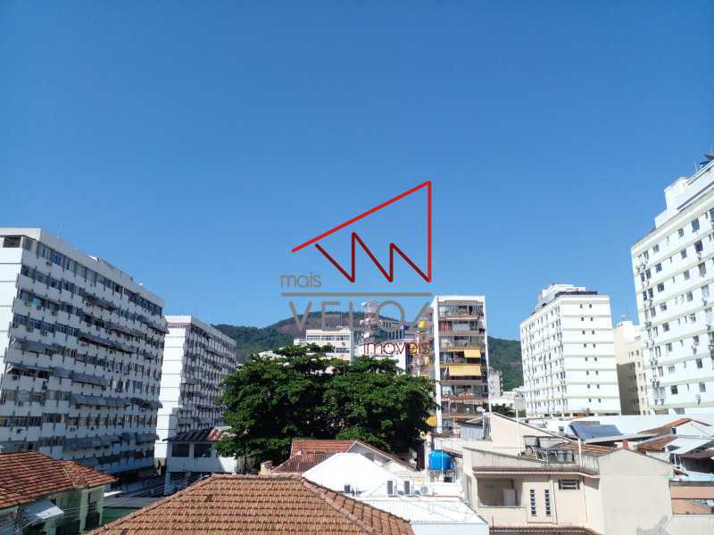 Casa de Vila à venda com 6 quartos, 570m² - Foto 3