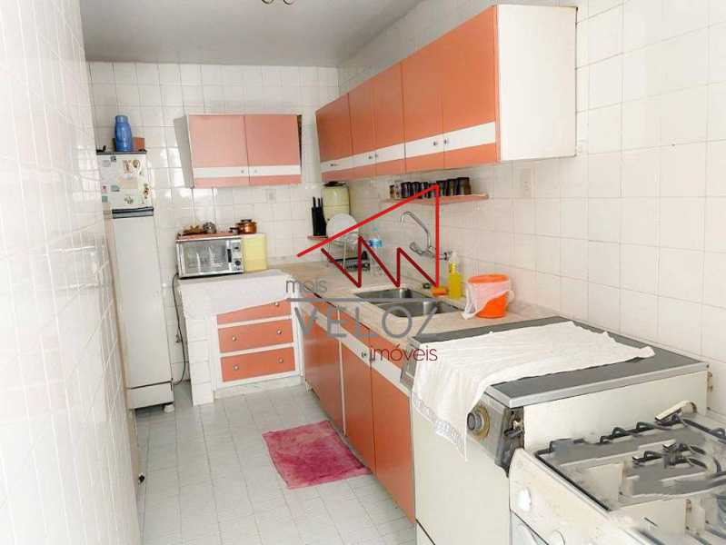 Apartamento à venda com 4 quartos, 150m² - Foto 19