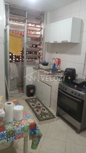 Apartamento à venda com 2 quartos, 78m² - Foto 4