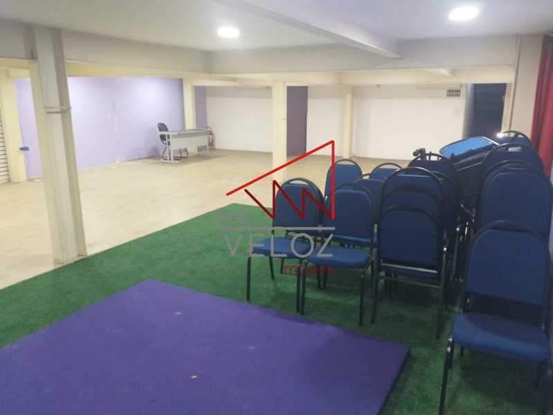 Prédio Inteiro à venda, 800m² - Foto 14