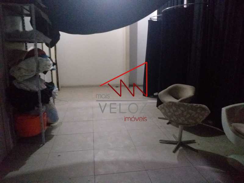 Prédio Inteiro à venda, 800m² - Foto 11