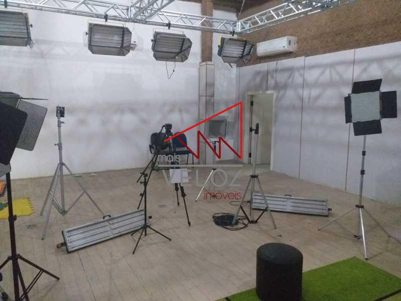 Prédio Inteiro à venda, 800m² - Foto 18