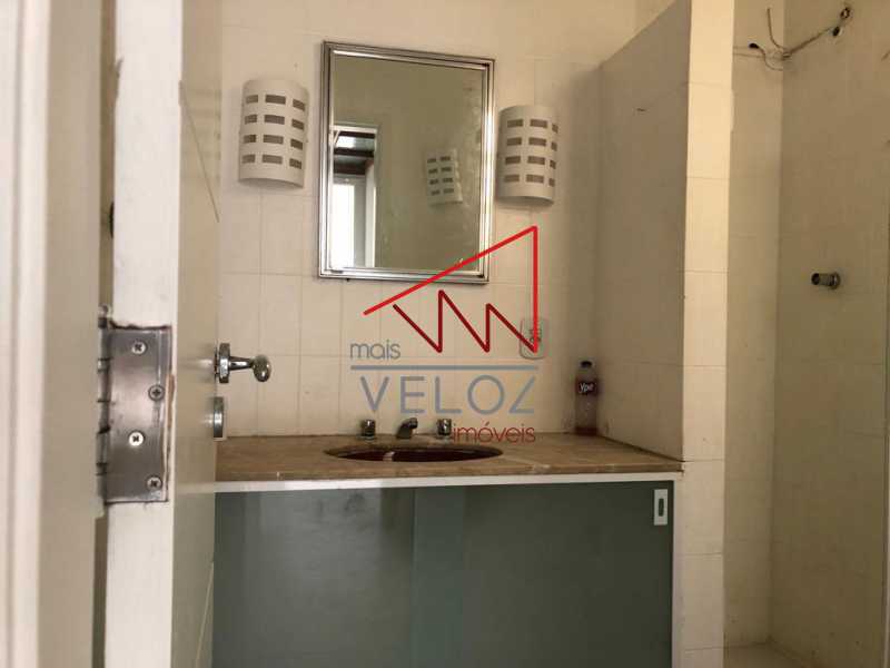 Apartamento à venda com 2 quartos, 66m² - Foto 18