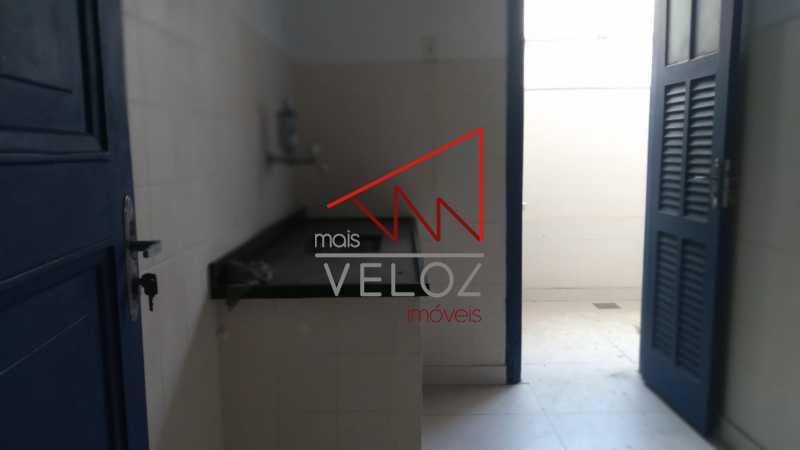 Apartamento à venda com 3 quartos, 106m² - Foto 3