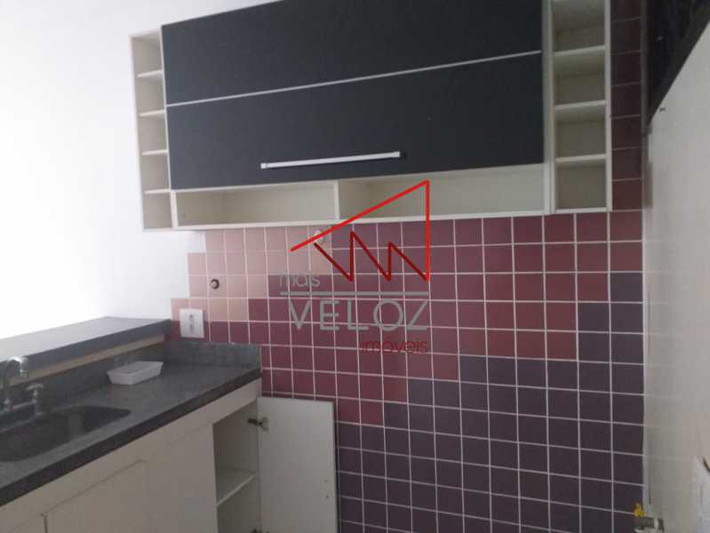 Apartamento à venda com 2 quartos, 85m² - Foto 20