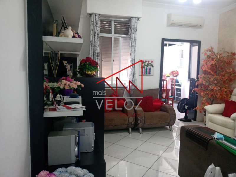 Apartamento à venda com 2 quartos, 96m² - Foto 5