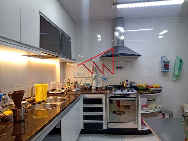 Apartamento à venda com 2 quartos, 96m² - Foto 9