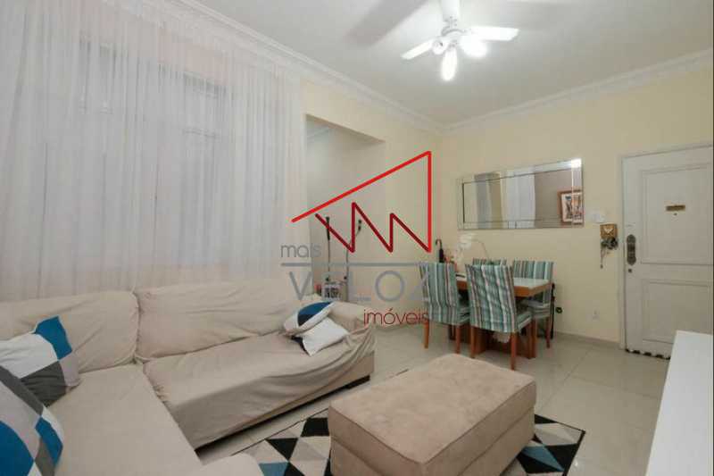 Apartamento à venda com 3 quartos, 77m² - Foto 1