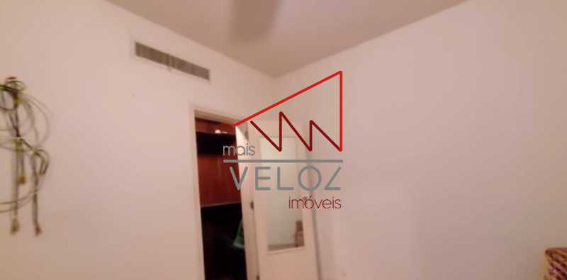 Apartamento à venda com 5 quartos, 620m² - Foto 11