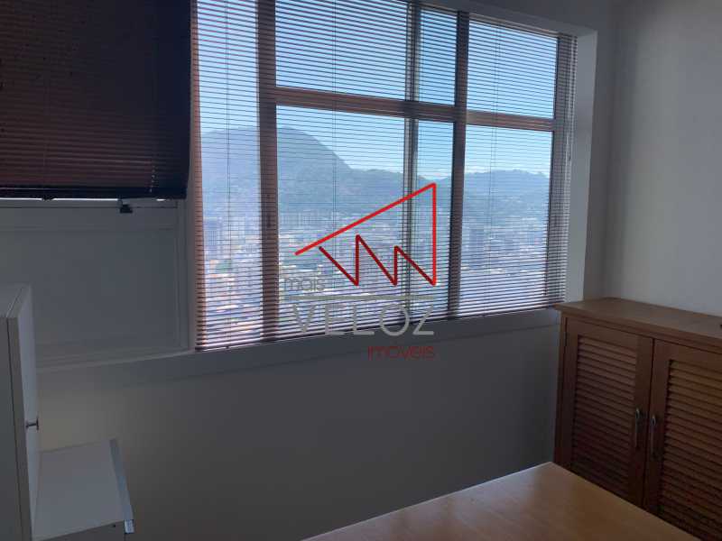 Apartamento à venda com 3 quartos, 94m² - Foto 19