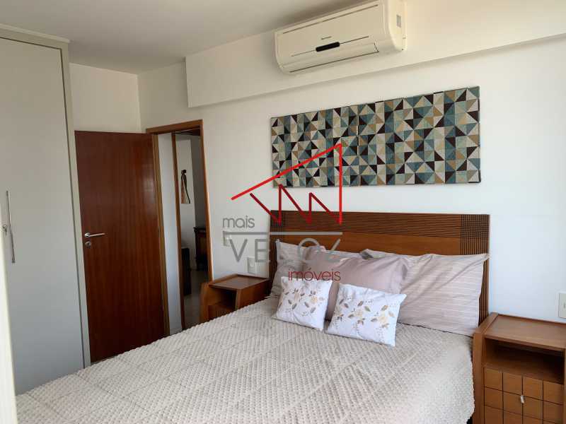 Apartamento à venda com 3 quartos, 94m² - Foto 23