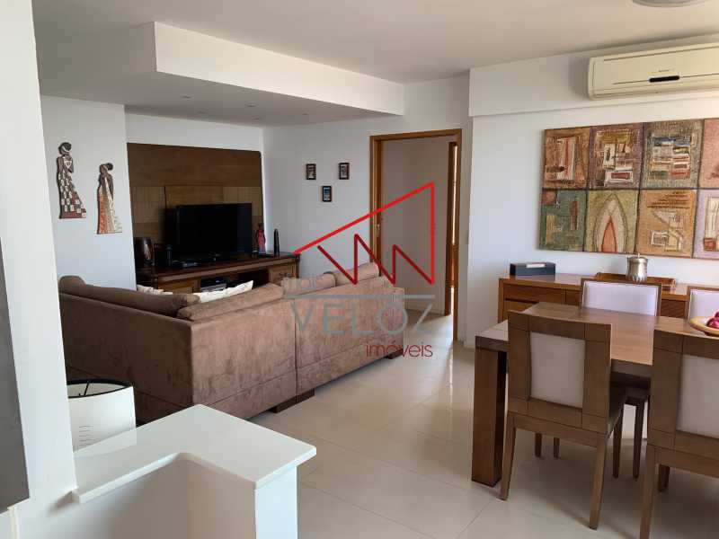 Apartamento à venda com 3 quartos, 94m² - Foto 5