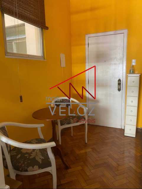 Apartamento à venda com 1 quarto, 40m² - Foto 7