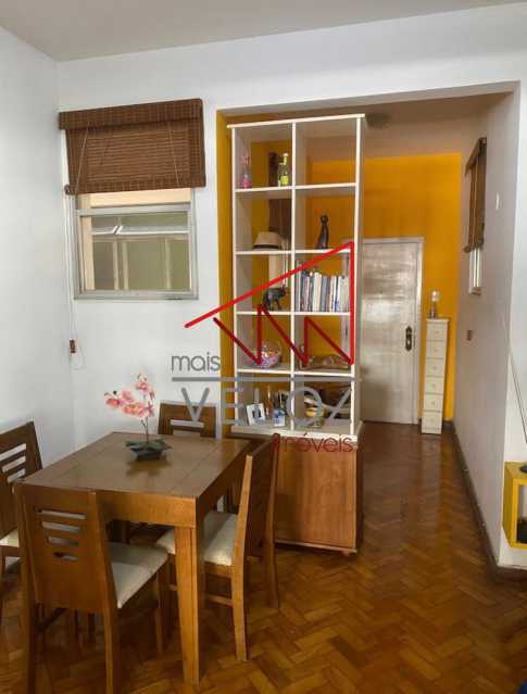 Apartamento à venda com 1 quarto, 40m² - Foto 1