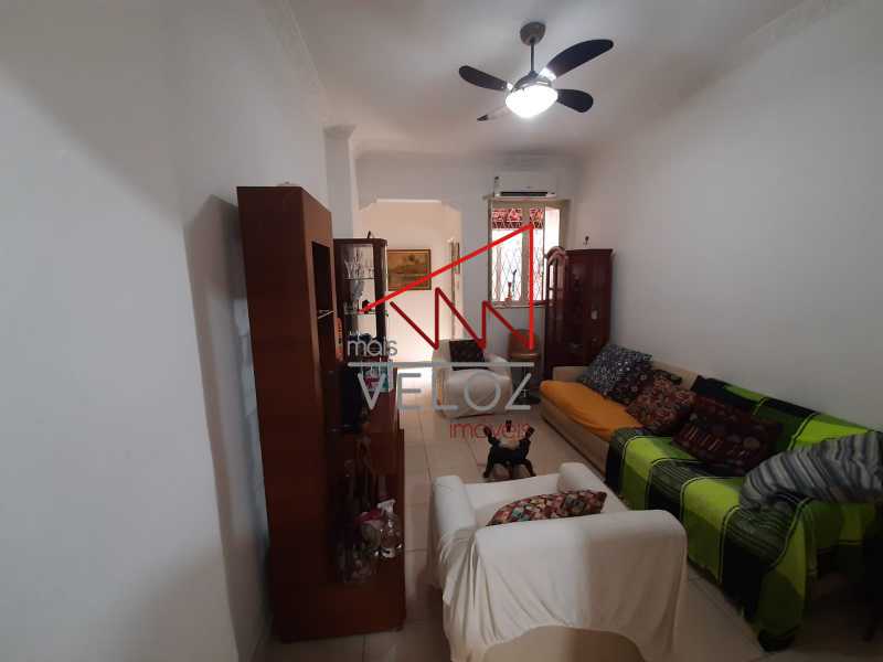 Apartamento à venda com 2 quartos, 95m² - Foto 2