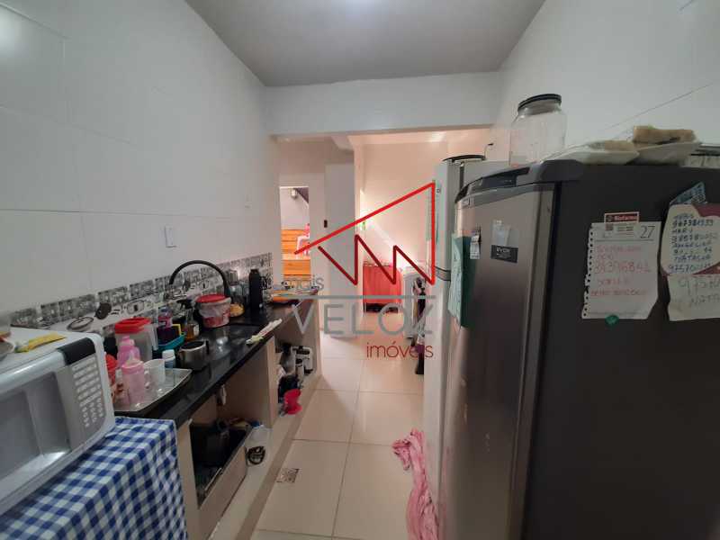 Apartamento à venda com 2 quartos, 95m² - Foto 9