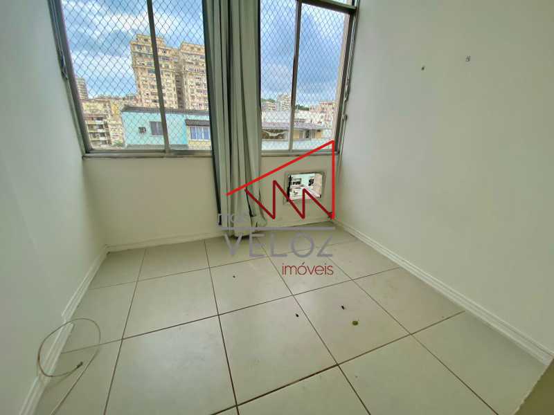 Apartamento à venda com 1 quarto, 30m² - Foto 13