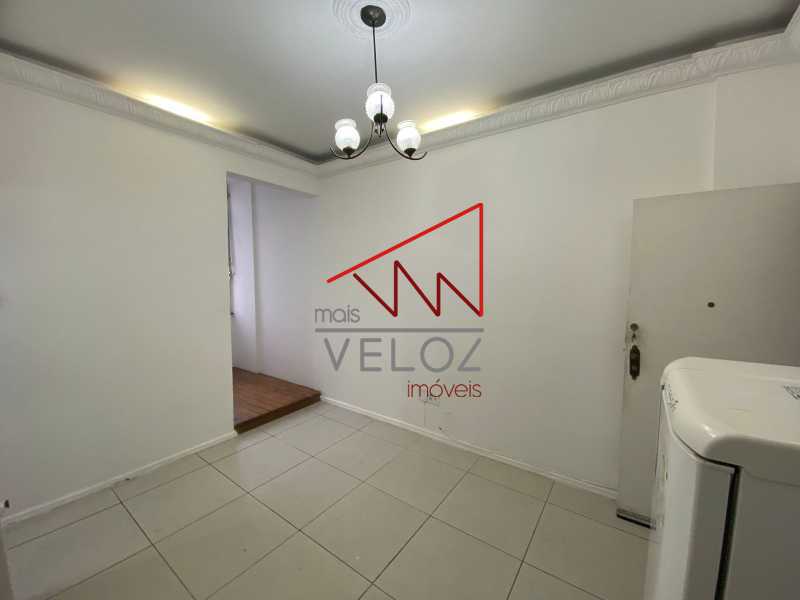 Apartamento à venda com 1 quarto, 30m² - Foto 8