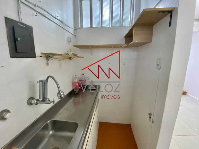 Apartamento à venda com 1 quarto, 30m² - Foto 20