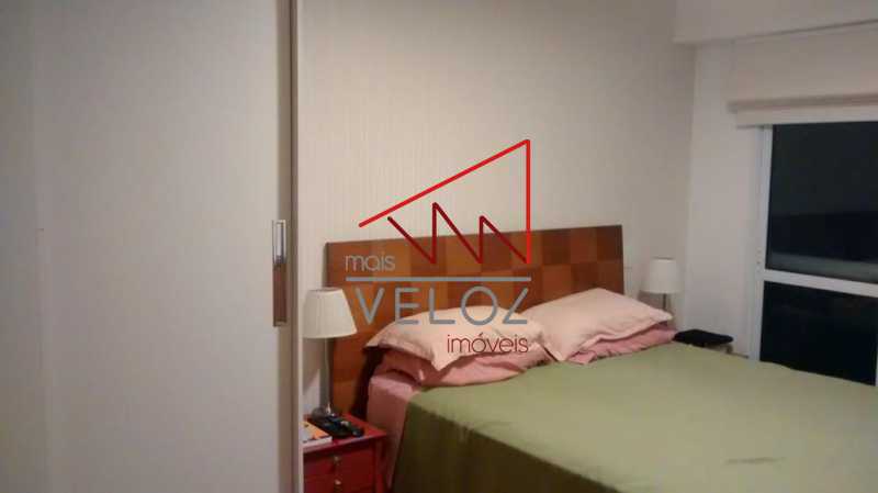 Apartamento à venda com 3 quartos, 111m² - Foto 6