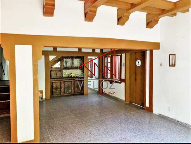 Apartamento à venda com 3 quartos, 266m² - Foto 13