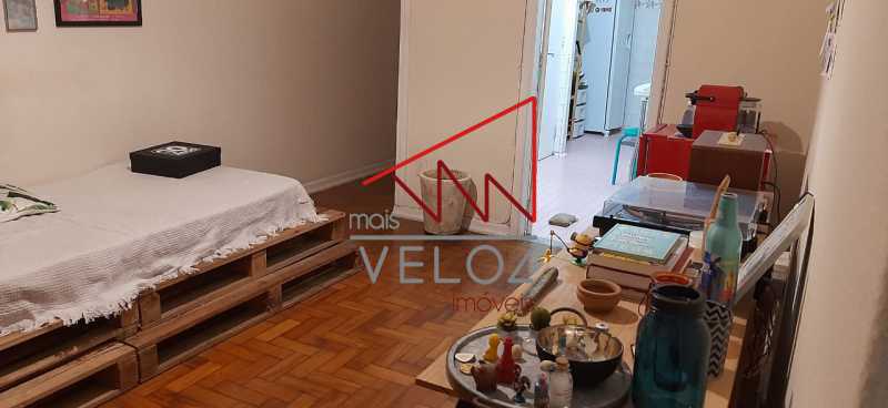 Apartamento à venda com 1 quarto, 48m² - Foto 10