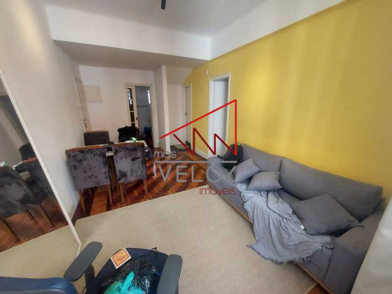 Apartamento à venda com 1 quarto, 56m² - Foto 2