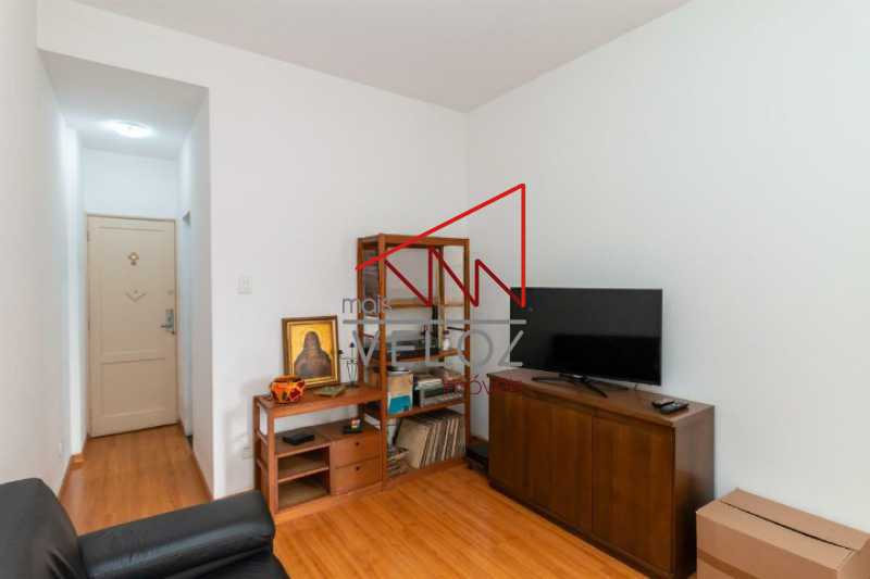 Apartamento à venda com 1 quarto, 40m² - Foto 3