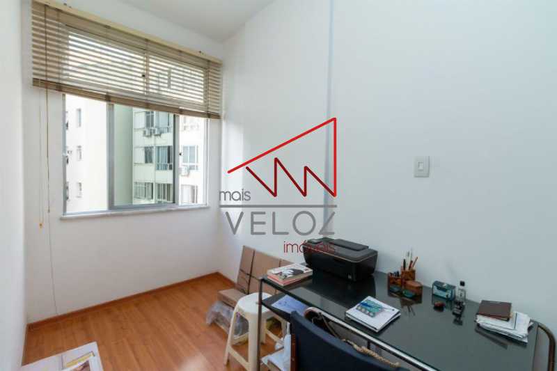 Apartamento à venda com 1 quarto, 40m² - Foto 7