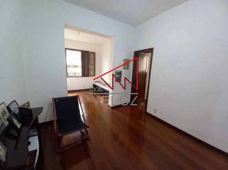 Apartamento à venda com 2 quartos, 65m² - Foto 3