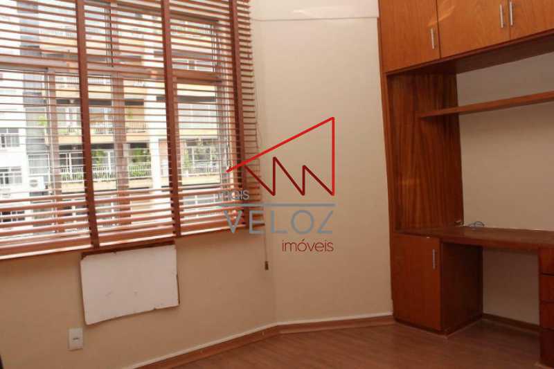 Apartamento à venda com 3 quartos, 90m² - Foto 3