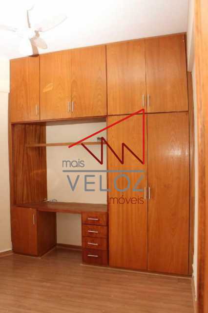 Apartamento à venda com 3 quartos, 90m² - Foto 4