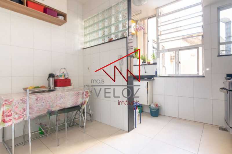 Apartamento à venda com 3 quartos, 105m² - Foto 6