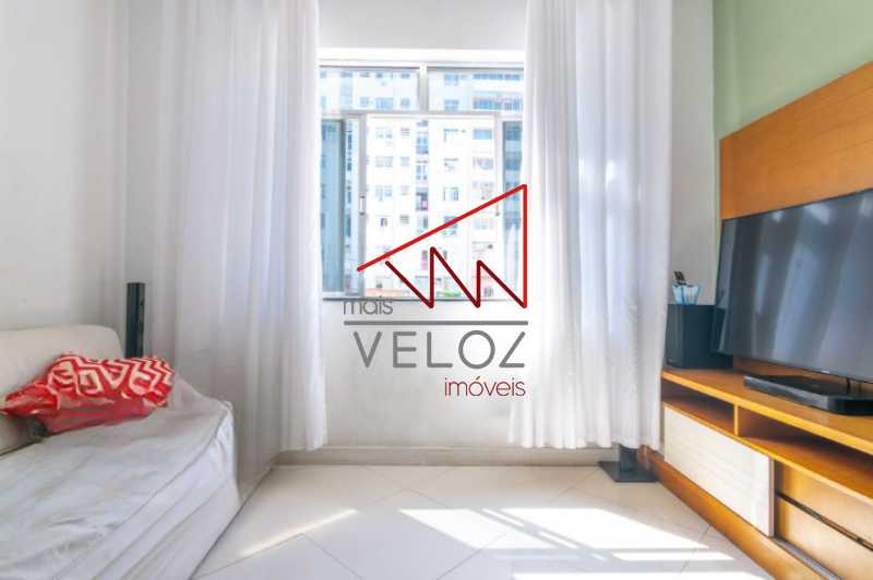 Apartamento à venda com 3 quartos, 105m² - Foto 3