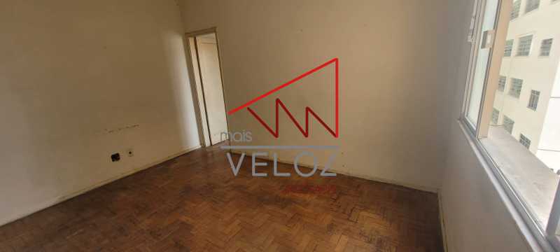 Apartamento à venda com 1 quarto, 41m² - Foto 8