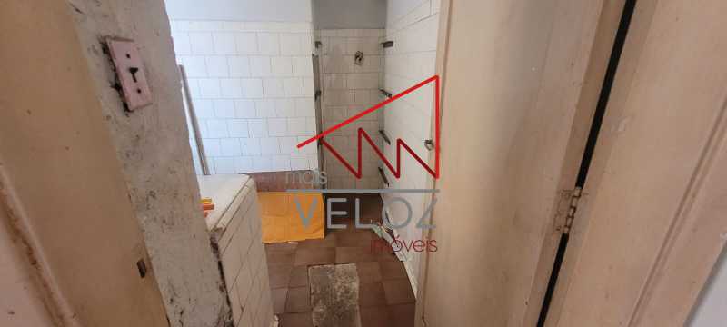 Apartamento à venda com 1 quarto, 41m² - Foto 2