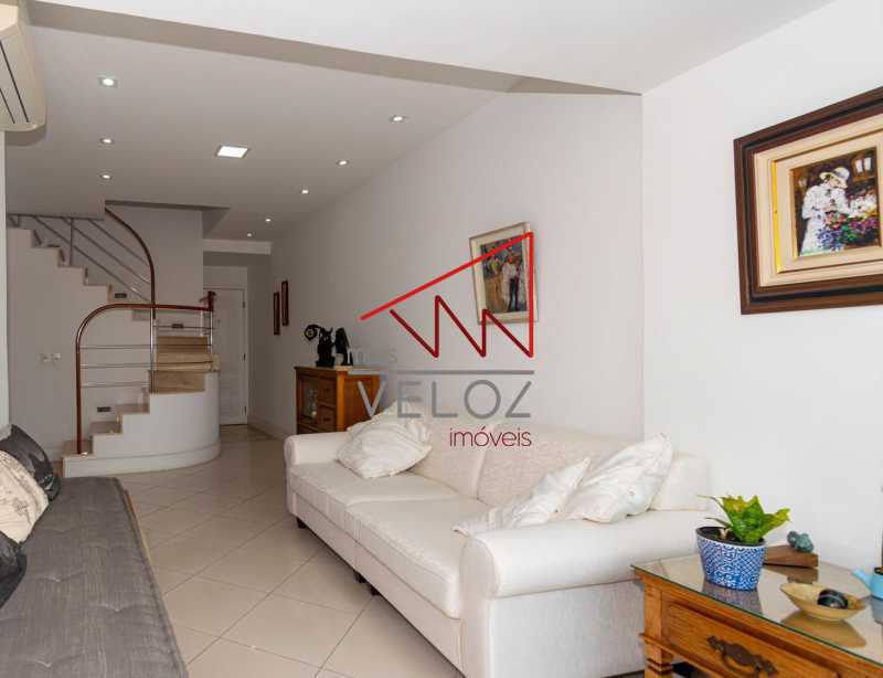 Cobertura à venda com 3 quartos, 207m² - Foto 3