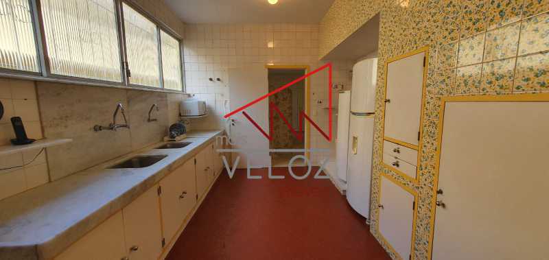 Apartamento à venda com 5 quartos, 455m² - Foto 12